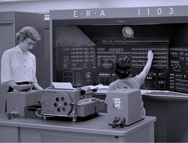 Imagen de computador E.R.A. Univac en los años 1950